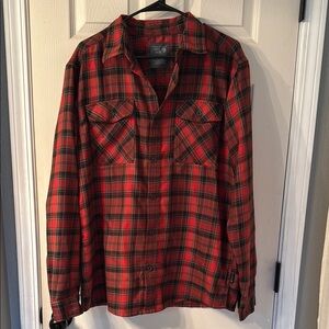 🌻3 for $18 Mountain Hardwear Men’s Long Sleeve Button Up Shirt Size Large